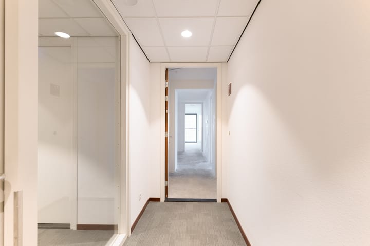 Photo 2 of Hogehilweg 12-B77