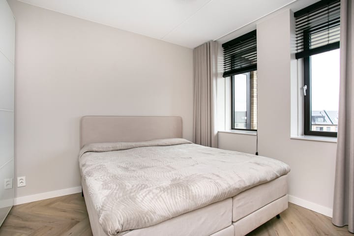 Photo 4 of Laan van Bovenduist 160