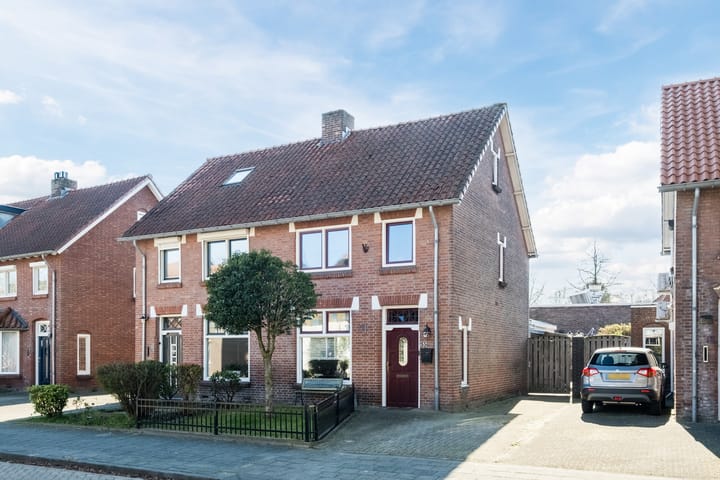 Foto 4 van Hulst 13