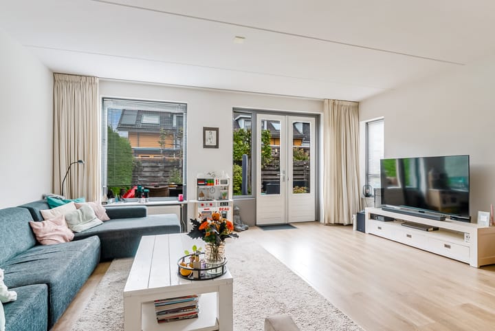 Photo 4 of Schouw 54 6