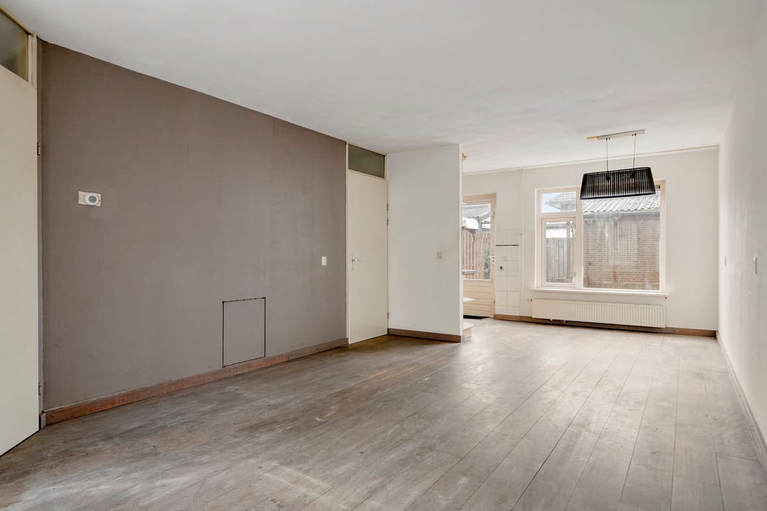 Foto 2 van Spoorven 205