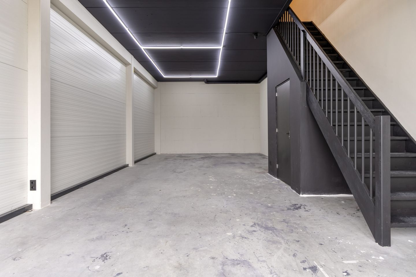 Bekijk foto 5 van Chemieweg 201