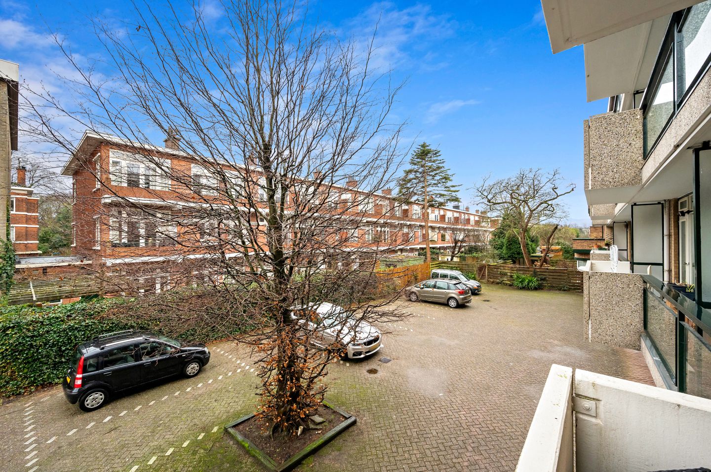 Spacious 3-room apartment in green Duinzigt with balcony and inventory — 14