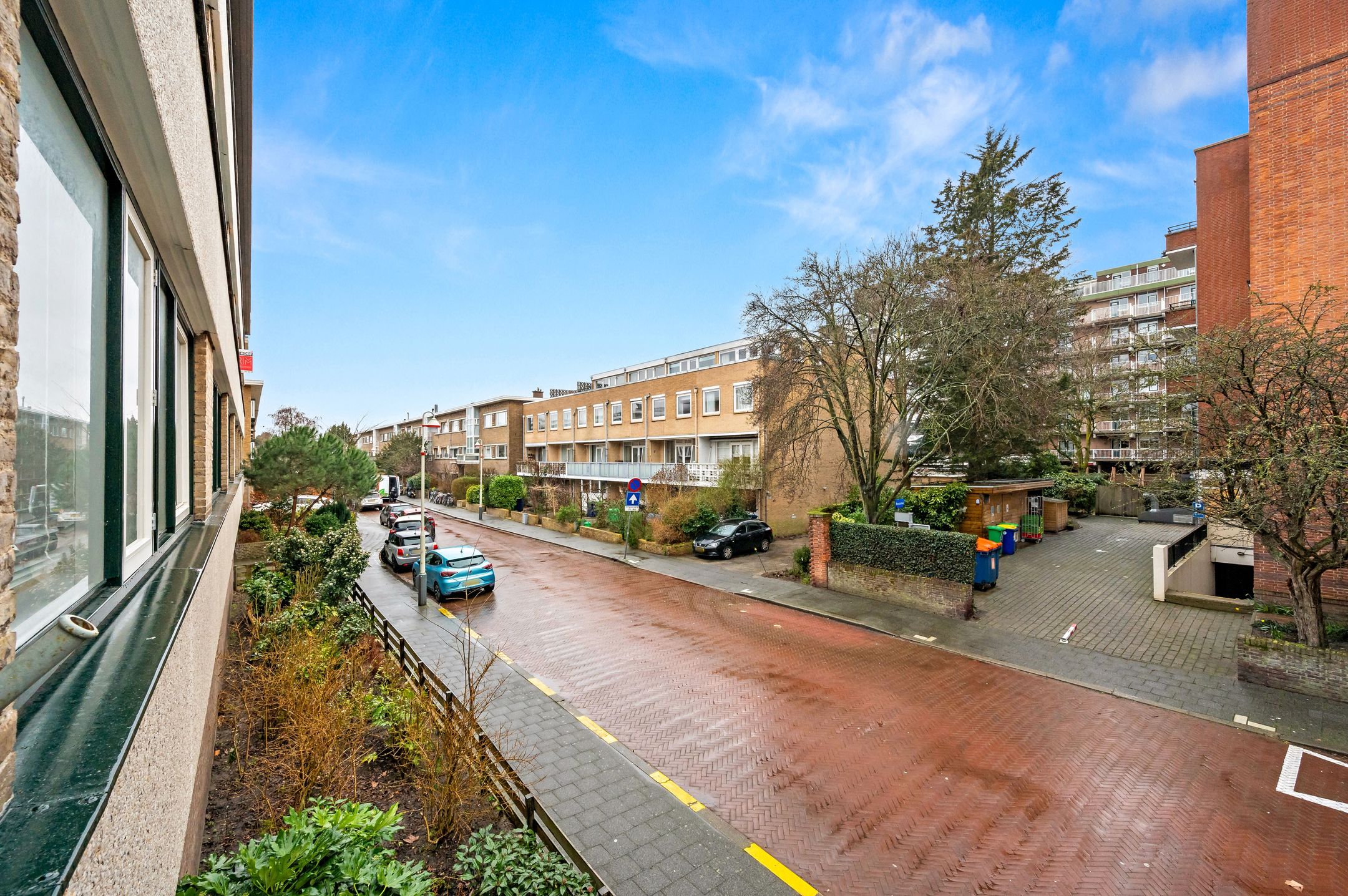Spacious 3-room apartment in green Duinzigt with balcony and inventory — 24