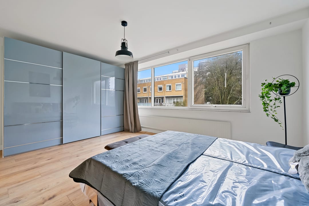 Spacious 3-room apartment in green Duinzigt with balcony and inventory — 31