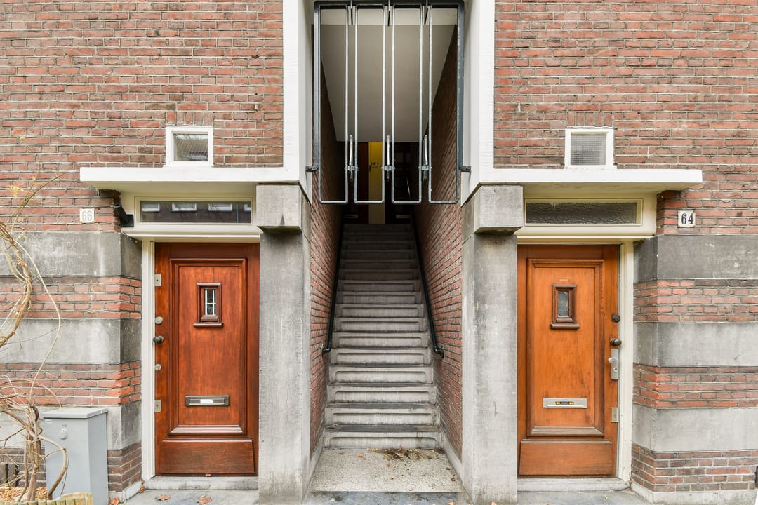 Photo 2 of Legmeerstraat 66-2