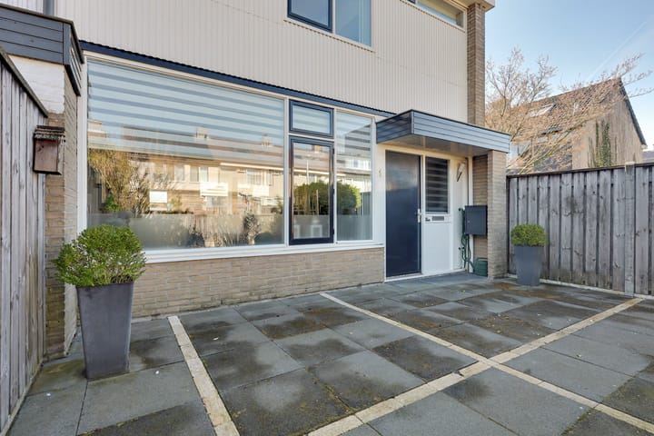 Photo 4 of Heslingahuis 1