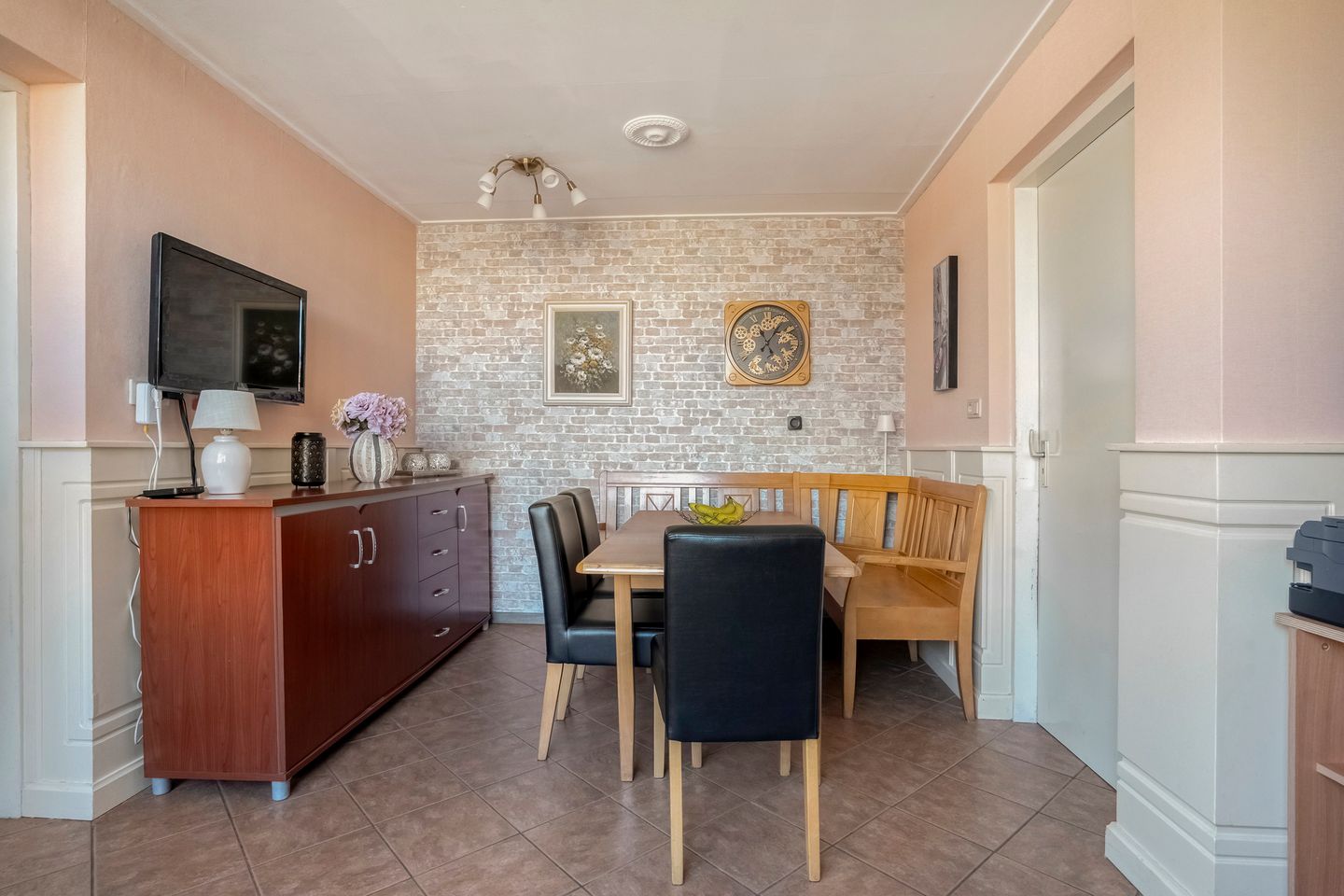 Foto 25 van Kerkhofweg 201