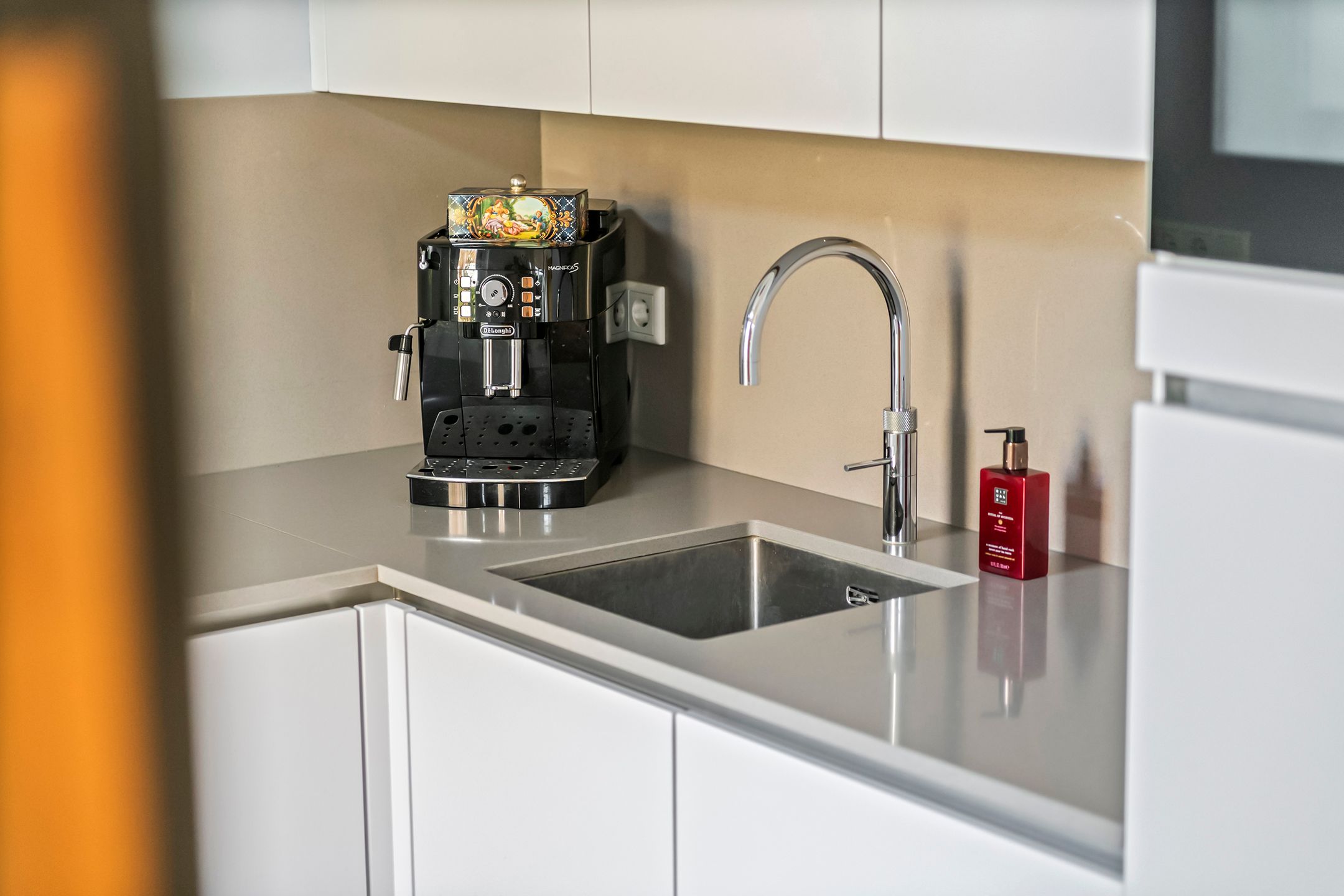 Photo 27 of Rembrandtstraat 26