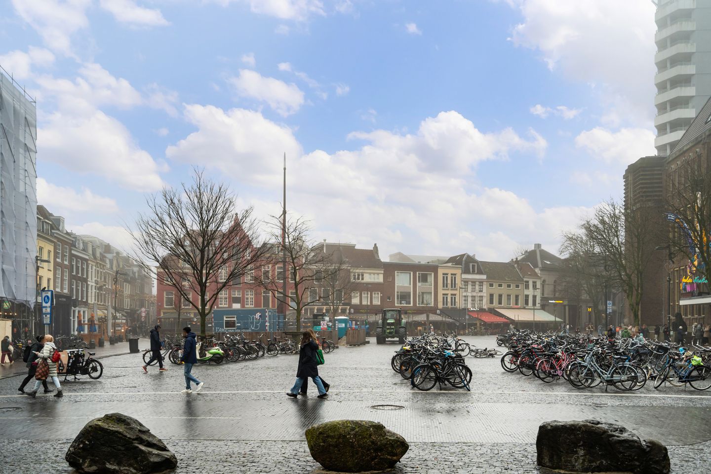 Photo 35 of Pauwstraat 21