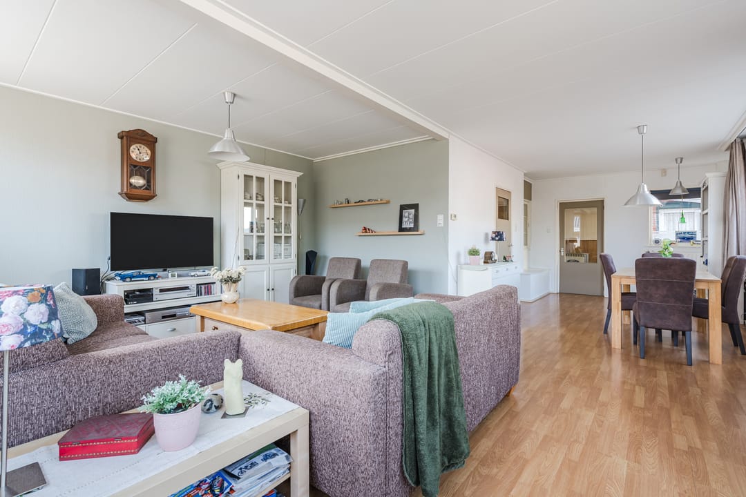 Foto 11 van Hoofdweg 58