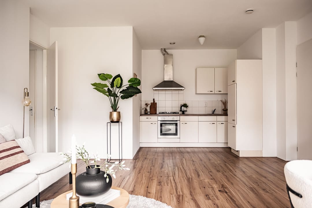 Photo 8 of Essenstraat 9-A