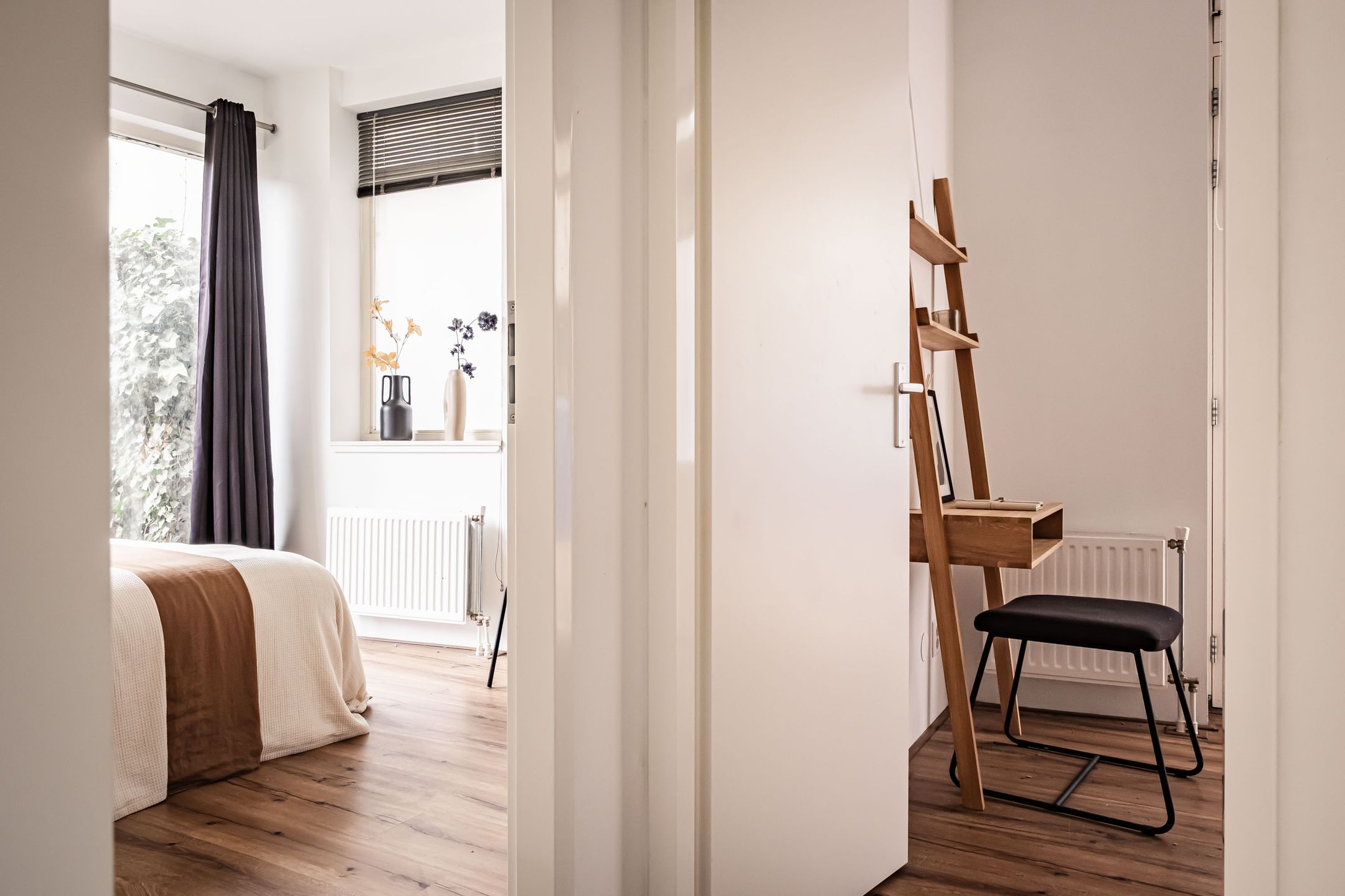 Photo 15 of Essenstraat 9-A