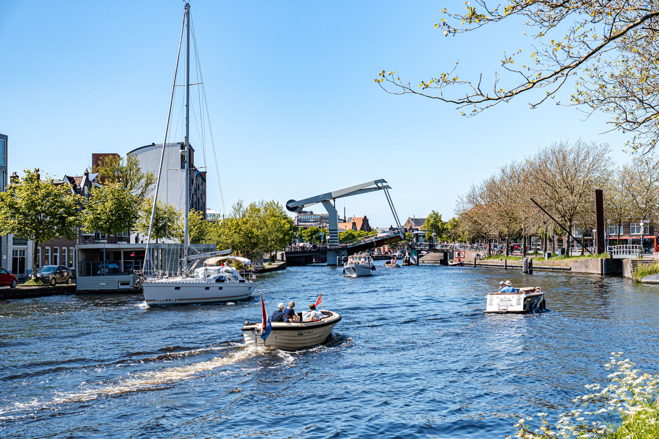 Photo 21 of Essenstraat 9-A