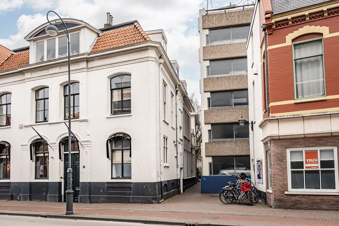 Photo 22 of Essenstraat 9-A