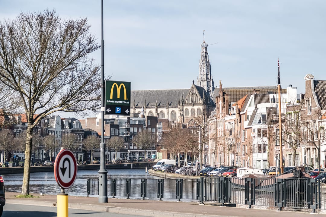 Photo 26 of Essenstraat 9-A