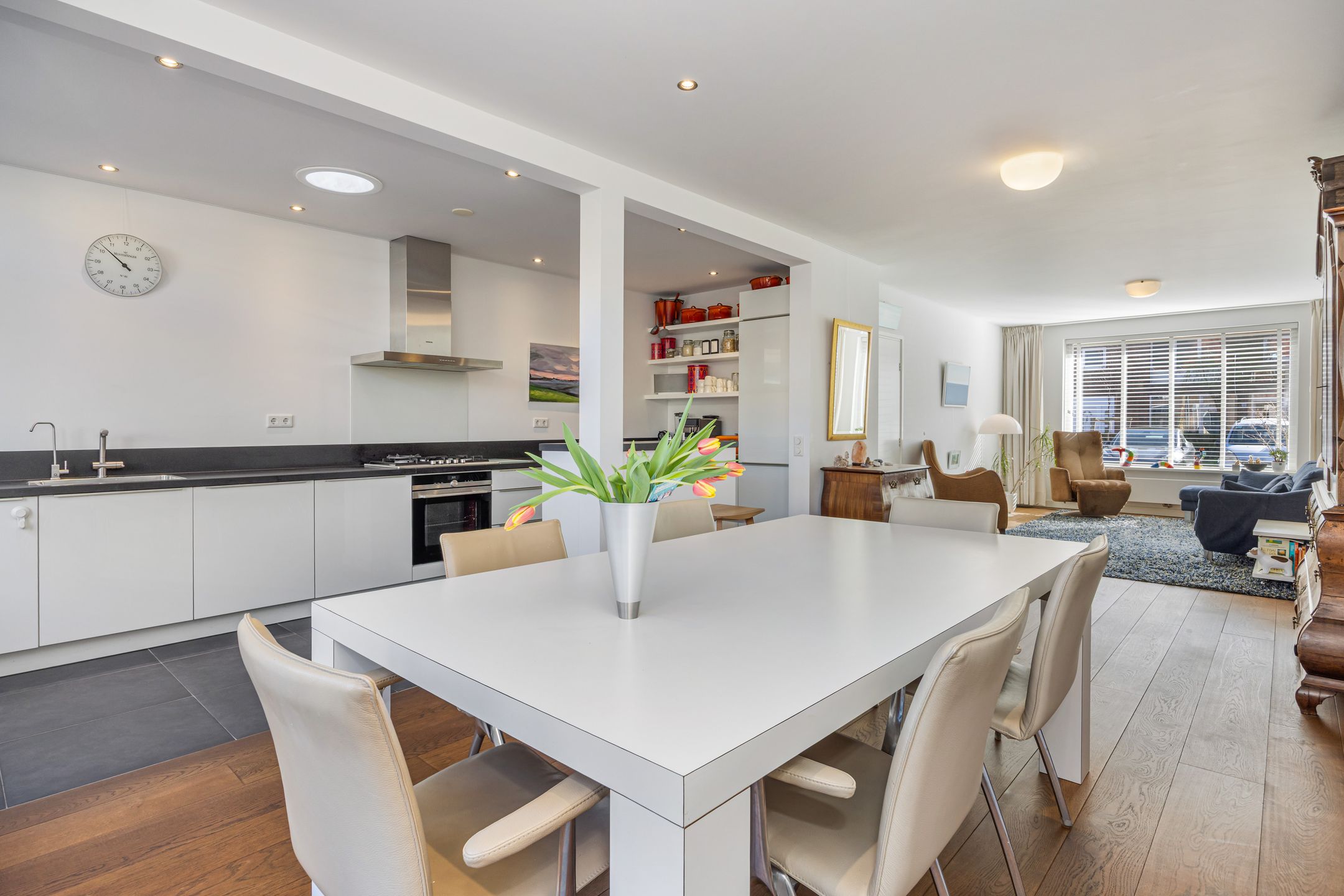 Photo 3 of van Musschenbroekstraat 11