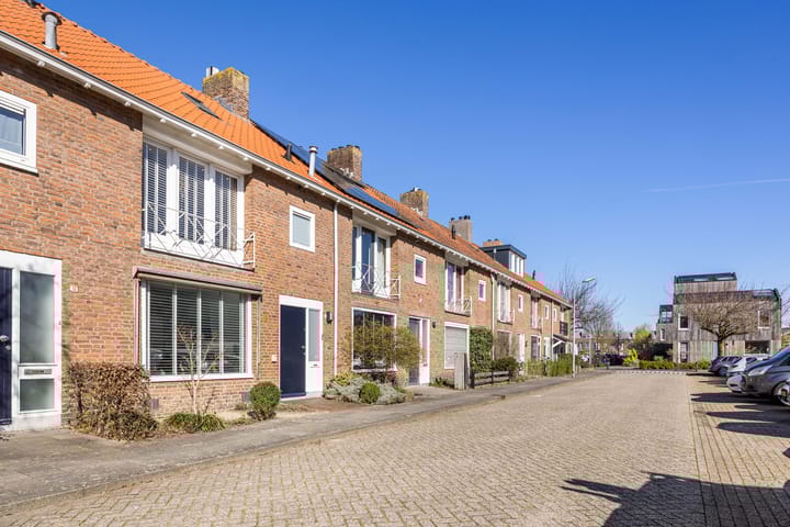 Foto 4 van van Musschenbroekstraat 11