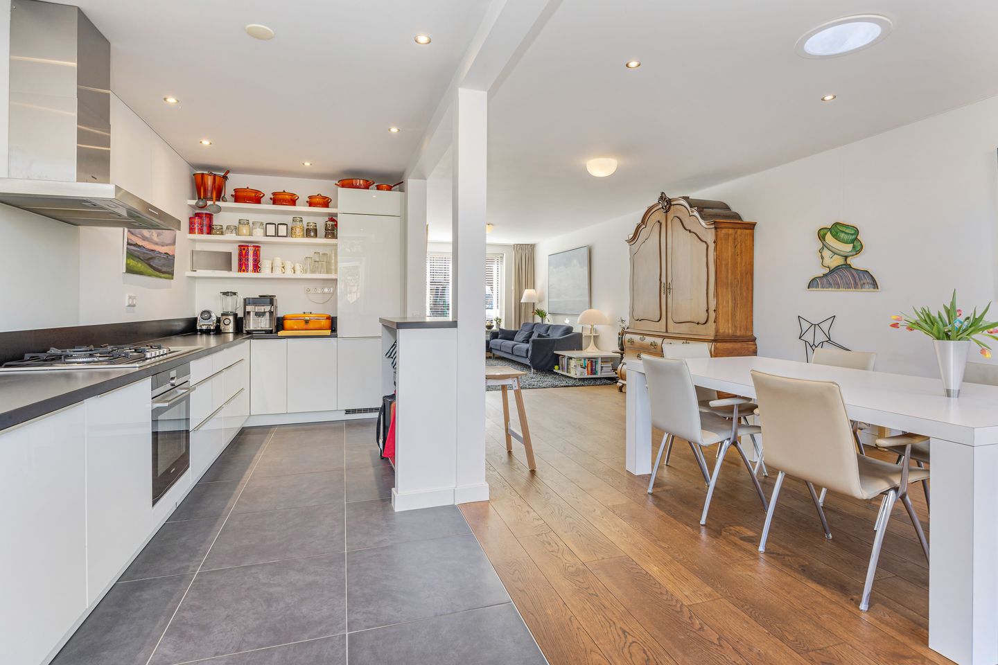 Photo 10 of van Musschenbroekstraat 11