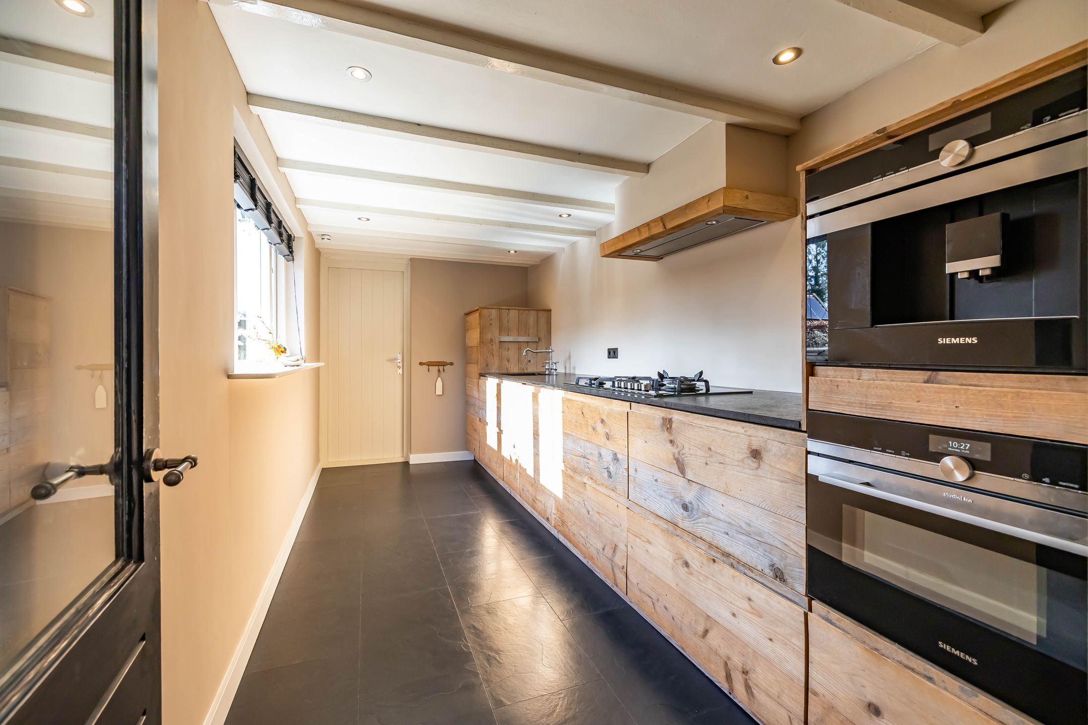 Foto 18 van Zuidlaarderweg 58