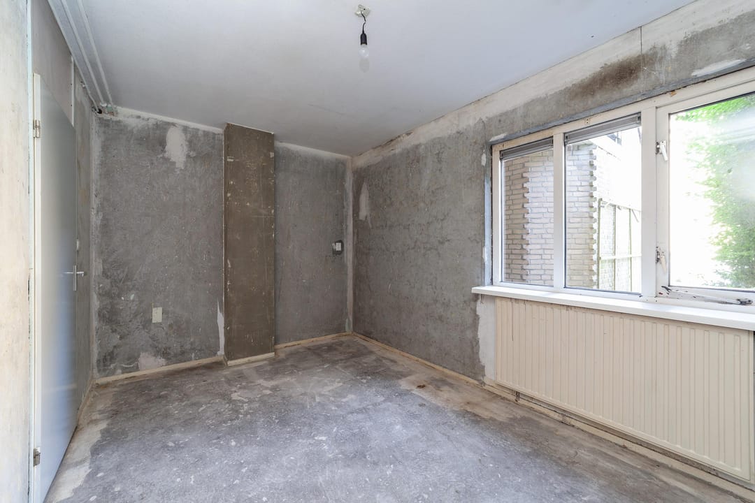 Ground floor apartment with three bedrooms and south facing garden — 13