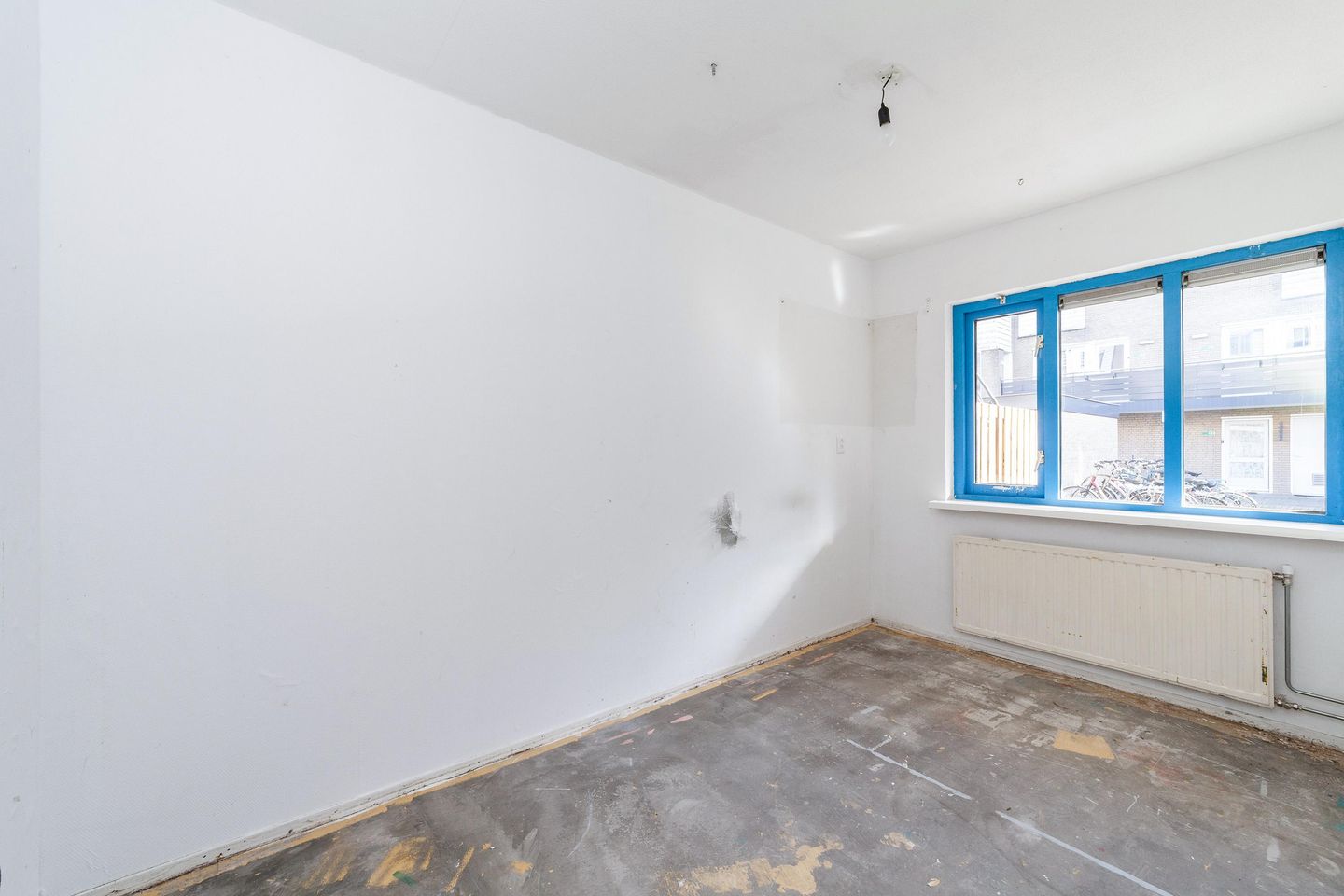 Ground floor apartment with three bedrooms and south facing garden — 16