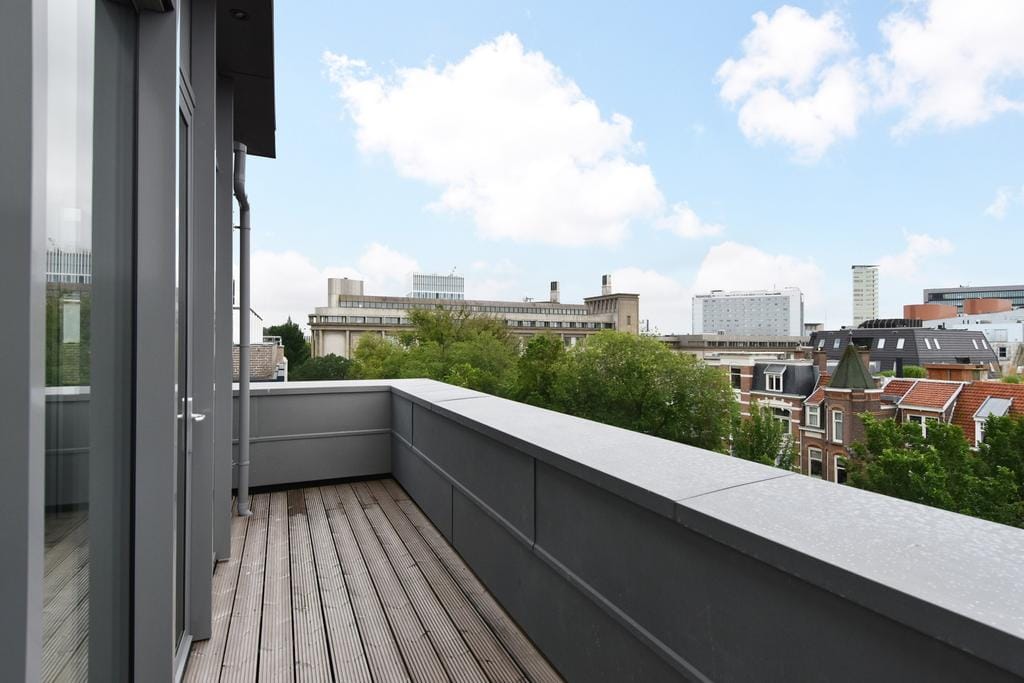 Foto 15 van Johan van Oldenbarneveltlaan 9-R