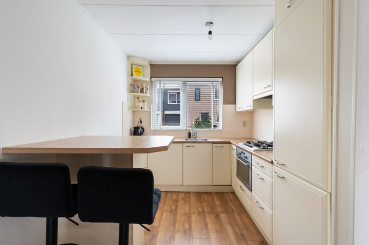 Photo 3 of Bakema-erf 303