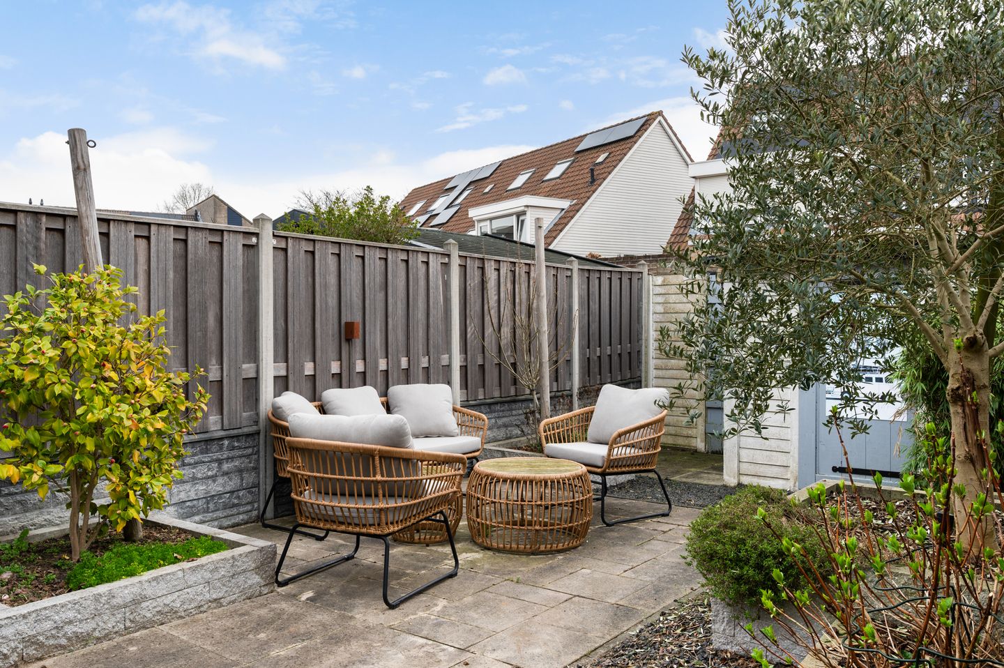 Photo 5 of Bakema-erf 303