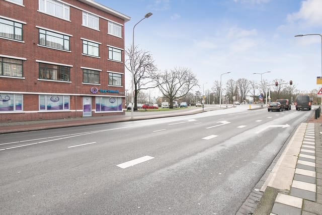 Photo 22 of Veluweplein 31