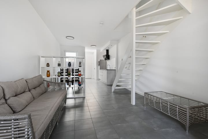 Foto 2 van Oostsingel 4