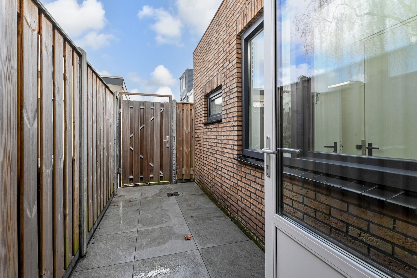 Photo 19 of Oostsingel 4