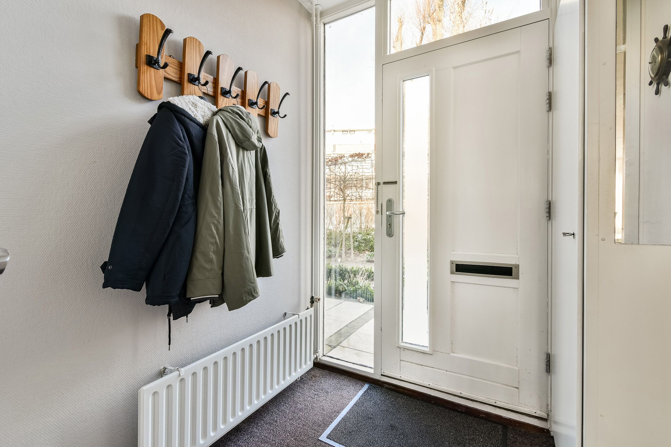 Photo 9 of Meidoorn 25