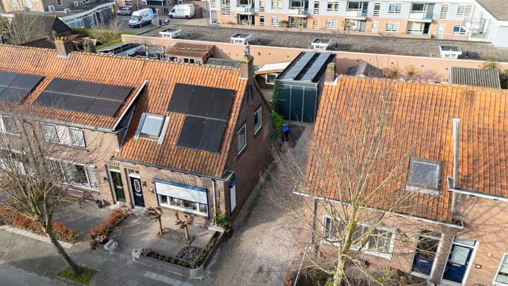 Photo 4 of Wilhelminastraat 7