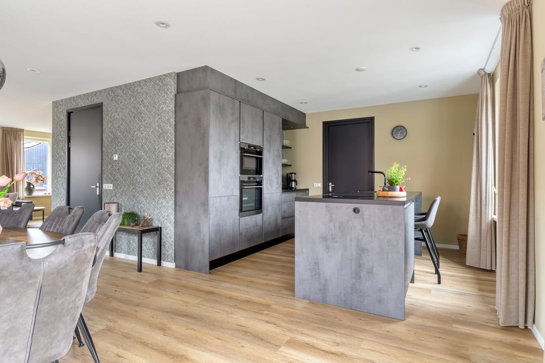 Foto 11 van Kanaalweg 7