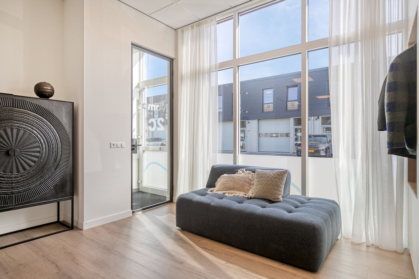 View photo 3 of Zuid-Afrikaweg 2-C