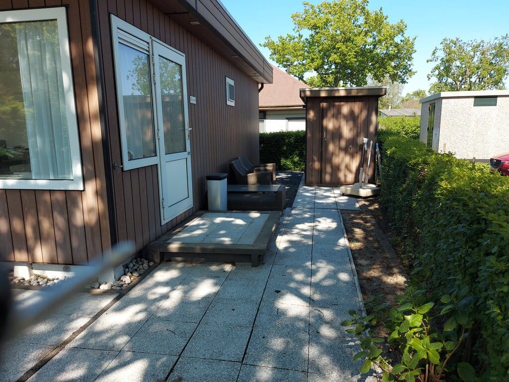 2-bedroom freehold villa in Oostvoorne — photo 4 of 5