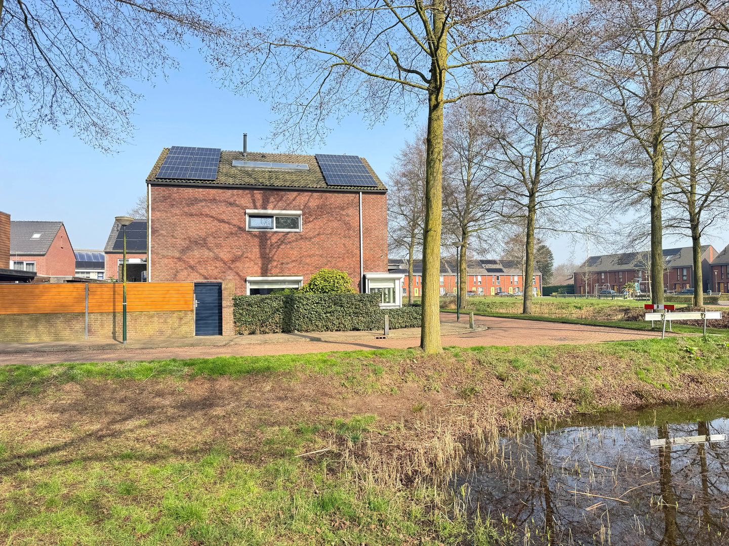 Photo 4 of Haagwinde 14