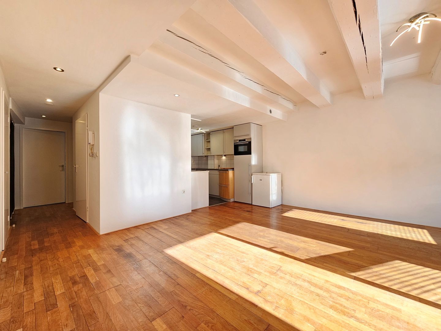 Foto 5 van Nieuwe Uilenburgerstraat 13-N