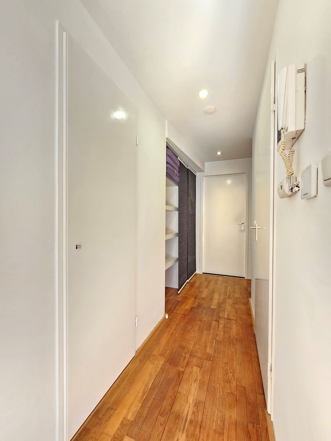 Foto 16 van Nieuwe Uilenburgerstraat 13-N