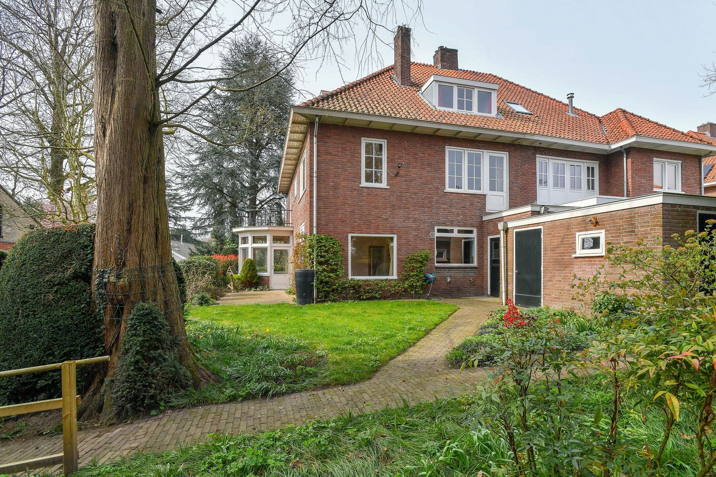 Foto 40 van Dillenburglaan 4