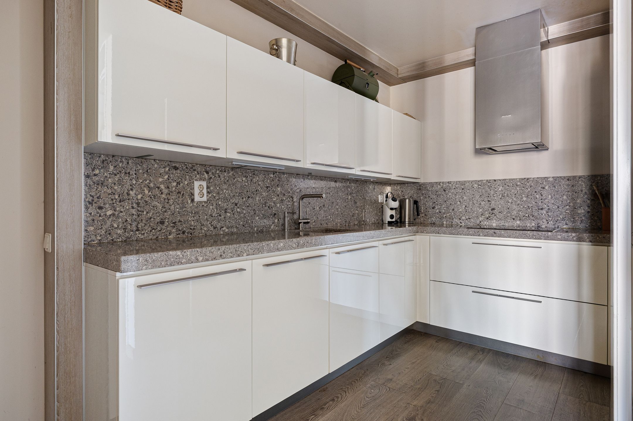 Foto 3 van Weegbreestraat 54-36