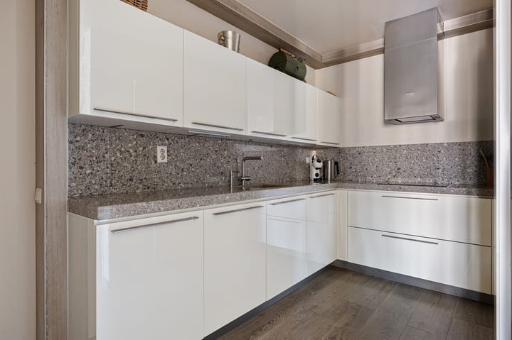 Photo 3 of Weegbreestraat 54-36