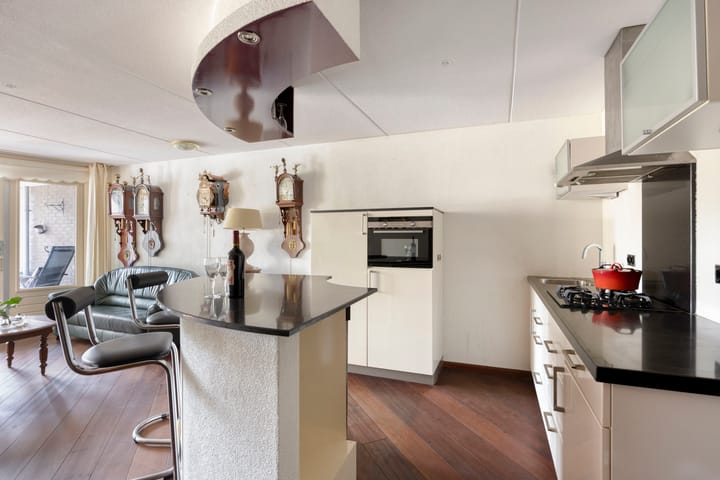 Foto 4 van Tuinstraat 1