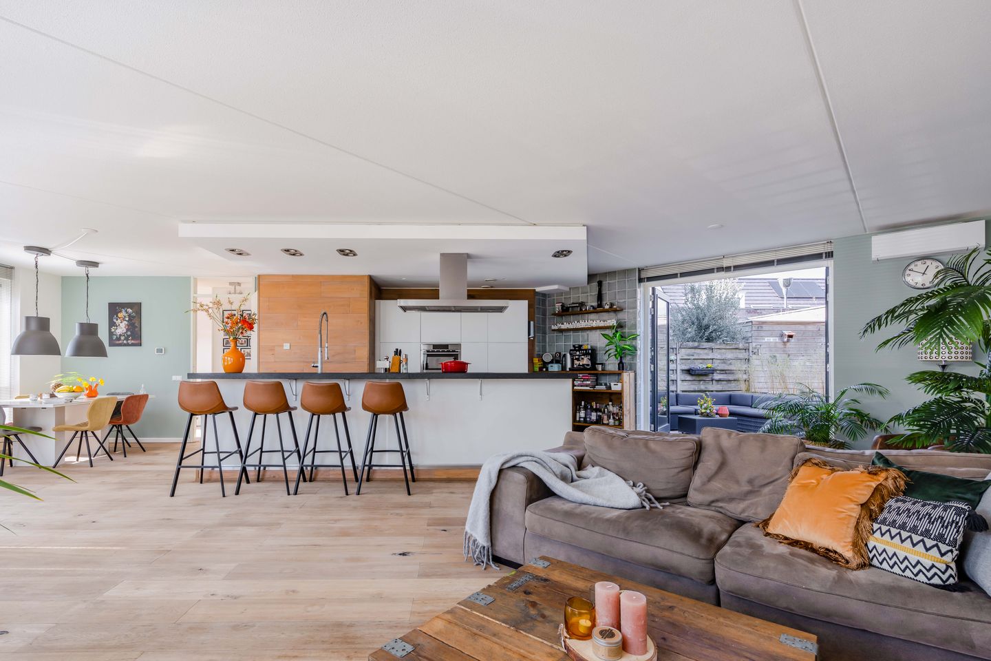 Foto 4 van Veehalstraat 16