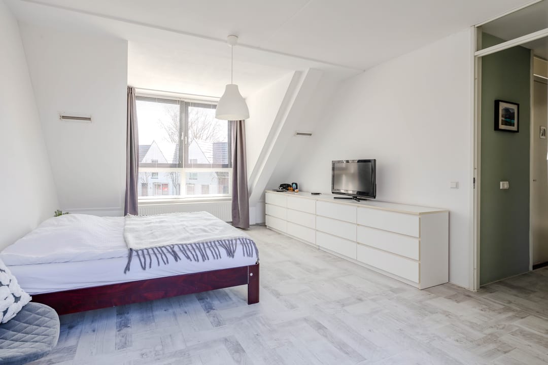 Foto 17 van Veehalstraat 16