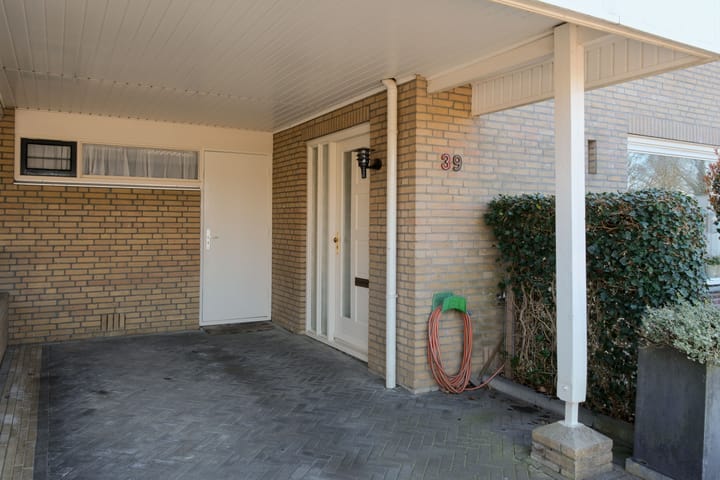 Foto 4 van Menkemaborg 39