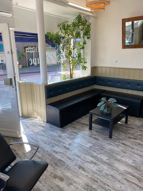 Bekijk foto 3 van Berkelpoortstraat 1