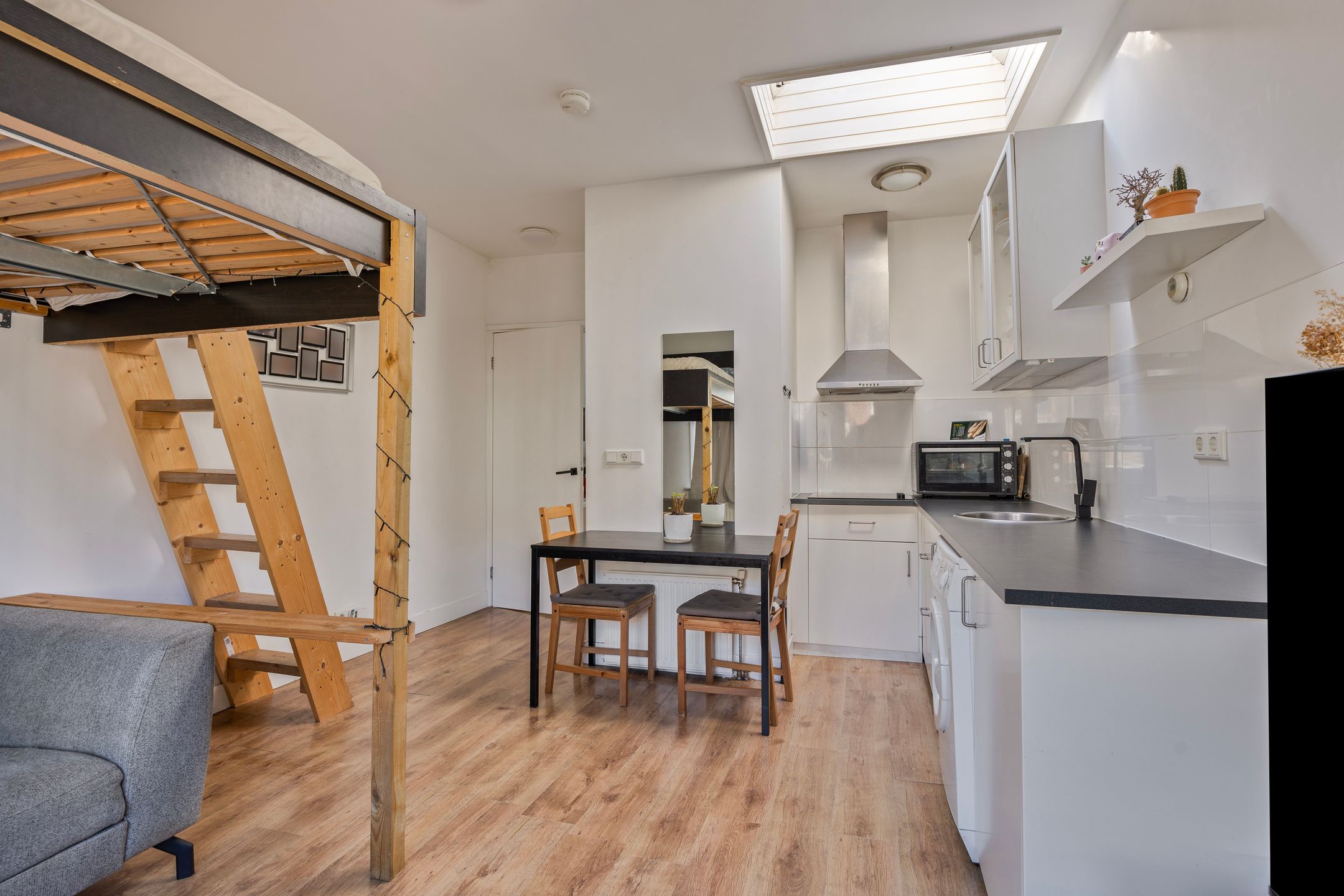 Foto 39 van Amsterdamsestraatweg 180