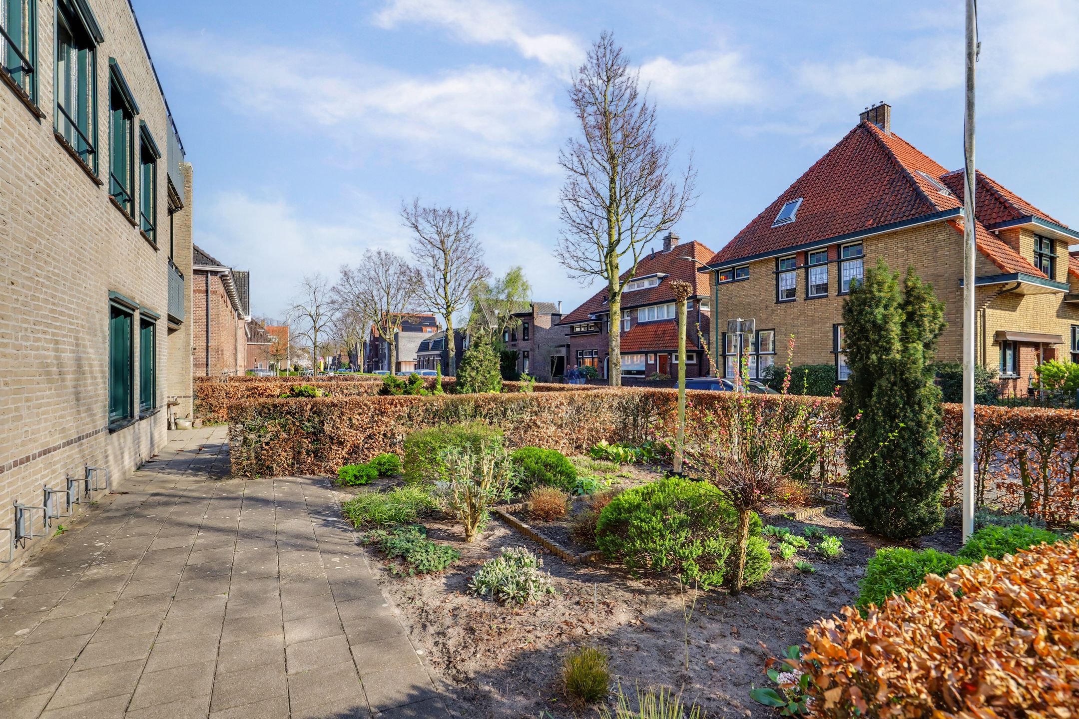 Foto 30 van Tuinstraat 11-B